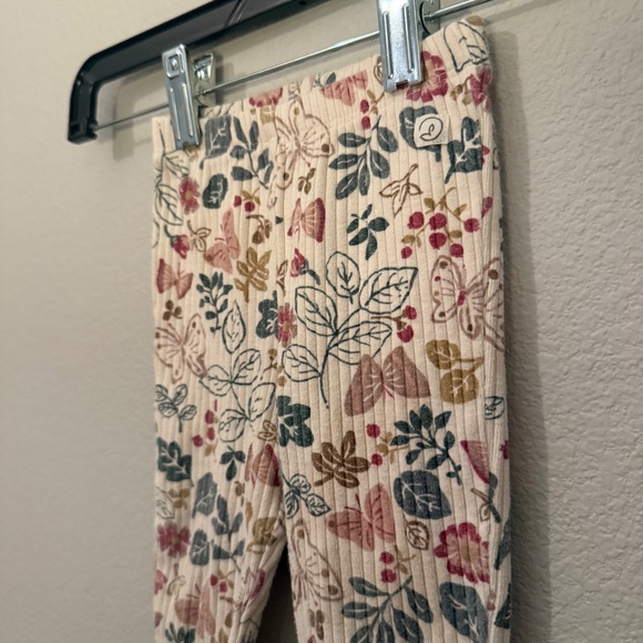 Carter's Organic Leggings Floral Size 9 Months - Picture 3 of 6